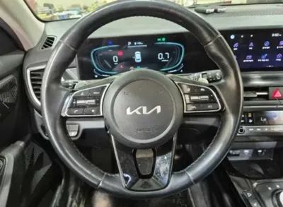 Kia Seltos 2024, 32097 км, за 16195.15 USD - фото 10