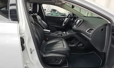 Chrysler 200 2015, 115448 км, за 2560.06 USD - фото 11