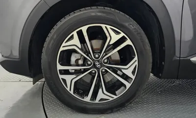 Hyundai Santafe 2019, 124004 км, за 65046.9 USD