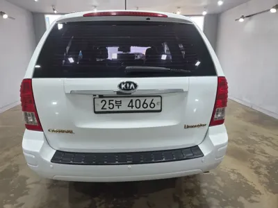 Kia Canival 2014, 207000 км, за 3120.33 USD