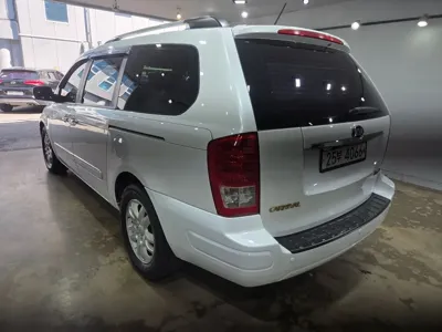 Kia Canival 2014, 207000 км, за 3120.33 USD