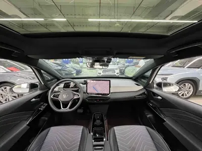 Volkswagen ID.3 2025, 6000 км, за 14243.4 USD - фото 8