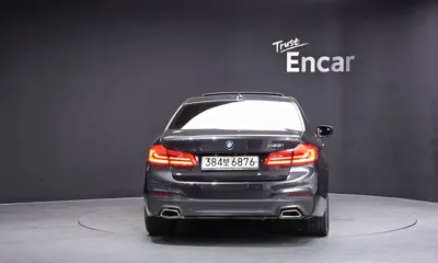 BMW 5-Series 2020, 85113 км, за 17641.23 USD