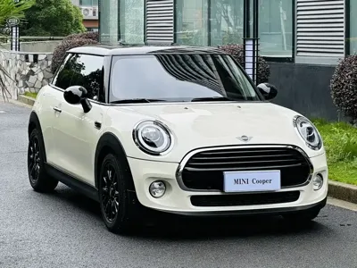 MINI MINI 2019, 21000 км, за 16192.94 USD