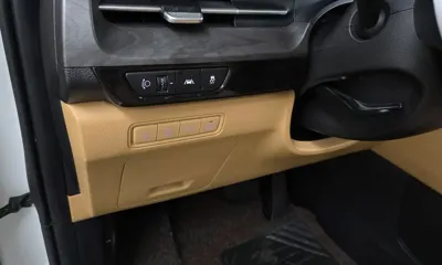 Kia Canival 2023, 64739 км, за 18214.95 USD - фото 20