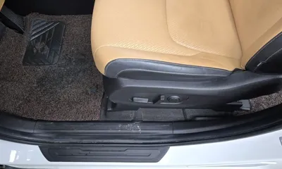 Kia Canival 2023, 64739 км, за 18214.95 USD - фото 31