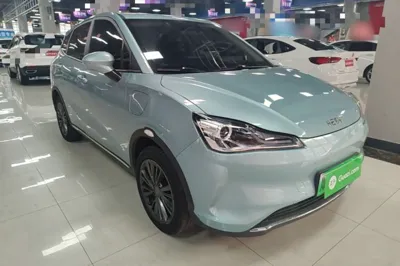 NETA V · 2022 год