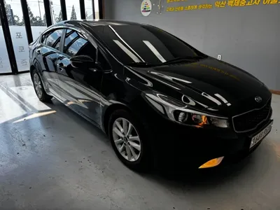 Kia K3 · 2017 год