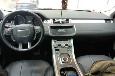 Land Rover Range Rover Evoque 2018, 63800 км, за 14013 USD