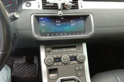Land Rover Range Rover Evoque 2018, 63800 км, за 14013 USD - фото 8