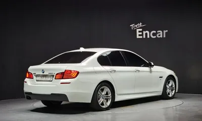 BMW 5-Series 2016, 136040 км, за 10401.09 USD
