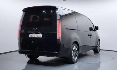 Hyundai Staria 2022, 125766 км, за 17728.58 USD