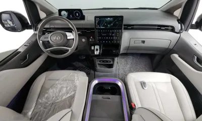 Hyundai Staria 2022, 125766 км, за 17728.58 USD - фото 7