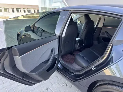 Tesla Model 3 2024, 57000 км, за 25749.94 USD - фото 10