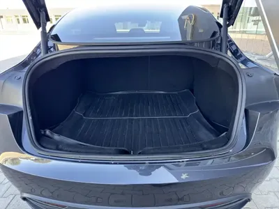 Tesla Model 3 2024, 57000 км, за 25749.94 USD - фото 17