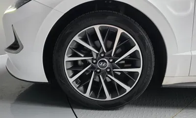 Hyundai Sonata 2022, 120870 км, за 10973.04 USD