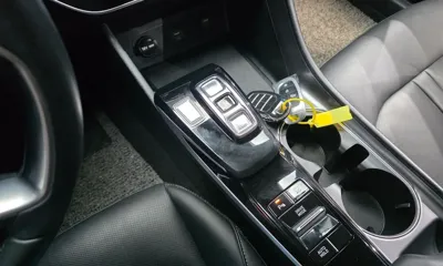Hyundai Sonata 2022, 120870 км, за 10973.04 USD - фото 9