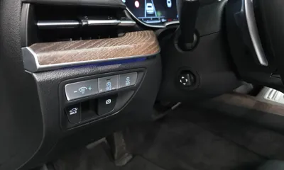 Genesis G80 2022, 79886 км, за 26606.84 USD - фото 32