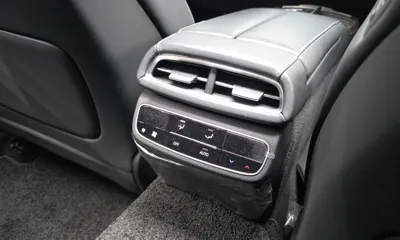 Genesis G80 2022, 79886 км, за 26606.84 USD - фото 36