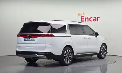 Kia Canival 2023, 24013 км, за 23377.46 USD
