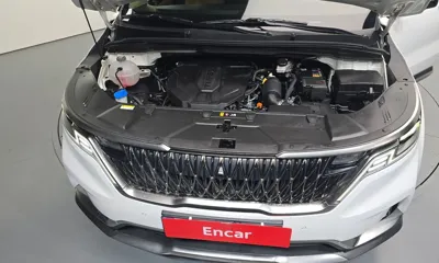Kia Canival 2023, 24013 км, за 23377.46 USD - фото 6
