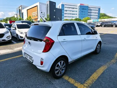 Kia Morning 2013, 130800 км, за 2268.74 USD - фото 8