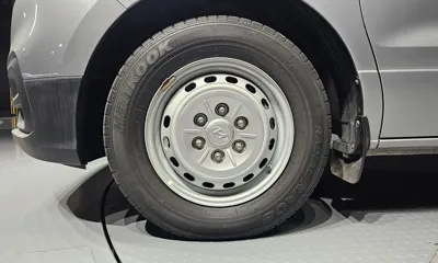 Hyundai Starex 2019, 76541 км, за 10496.26 USD