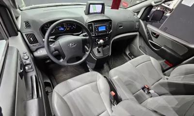 Hyundai Starex 2019, 76541 км, за 10496.26 USD - фото 7