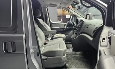 Hyundai Starex 2019, 76541 км, за 10496.26 USD - фото 12