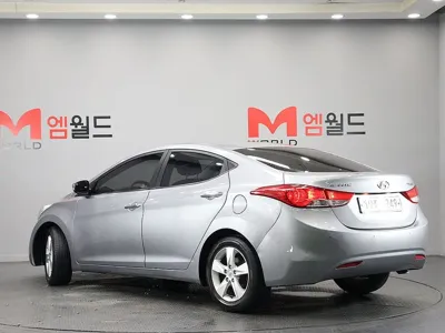 Hyundai Avante 2011, 119284 км, за 2537.08 USD