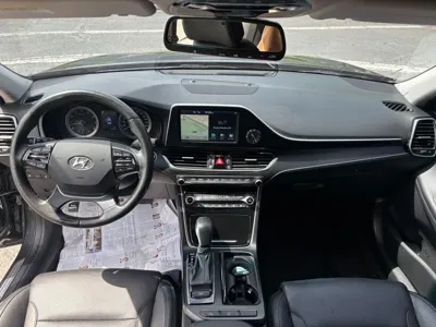 Hyundai Grandeur 2019, 129809 км, за 8790.78 USD - фото 12