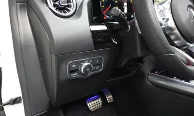 Mercedes-Benz GLA-Class 2022, 14293 км, за 23093.96 USD - фото 13