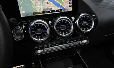 Mercedes-Benz GLA-Class 2022, 14293 км, за 23093.96 USD - фото 17