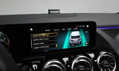 Mercedes-Benz GLA-Class 2022, 14293 км, за 23093.96 USD - фото 31