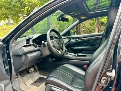 Honda Civic 2021, 90000 км, за 9023.89 USD