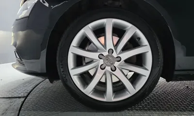 Audi A4 2015, 132493 км, за 4032.26 USD