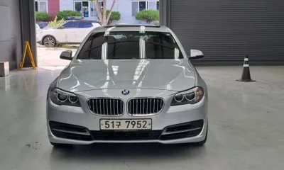 BMW 5-Series 2015, 110000 км, за 7166.13 USD
