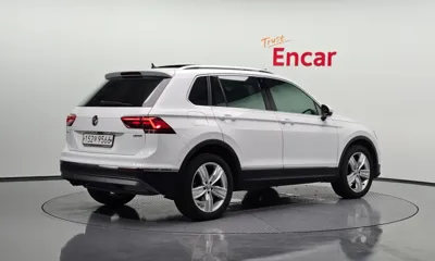 Volkswagen Tiguan 2020, 114152 км, за 17465.88 USD