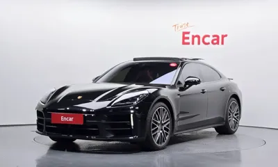 Porsche Panamera · 2025 год