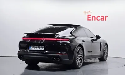 Porsche Panamera 2025, 15149 км, за 119424.32 USD