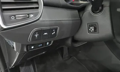 Hyundai Grandeur 2019, 83079 км, за 12685.83 USD - фото 14