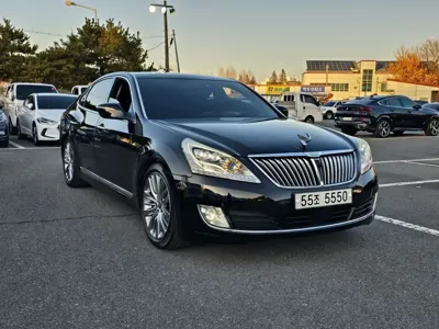 Hyundai Equus 2013, 268530 км, за 3832.18 USD
