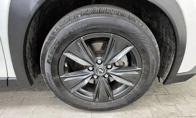 Lexus UX 2020, 119557 км, за 15659.07 USD