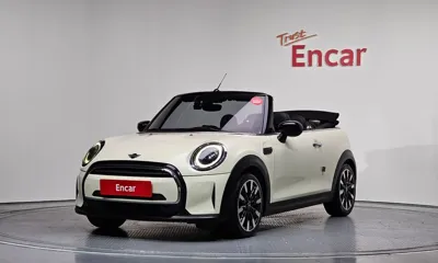 MINI Cooper Convertible · 2022 год