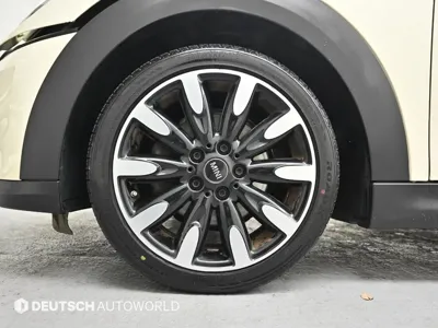 MINI Cooper Convertible 2022, 78658 км, за 19028.74 USD