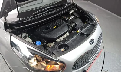 Kia Carens 2014, 128761 км, за 4104.24 USD - фото 6