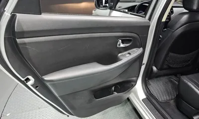 Kia Carens 2014, 128761 км, за 4104.24 USD - фото 25