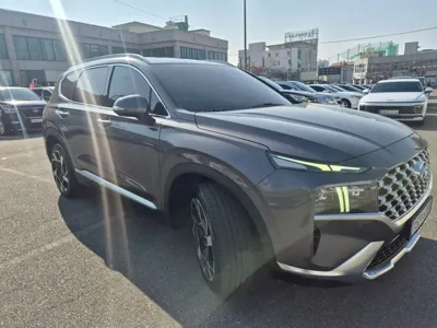 Hyundai Santafe 2021, 88085 км, за 16386.95 USD