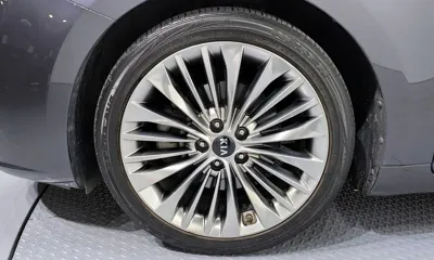 Kia K7 2017, 117152 км, за 7557.01 USD