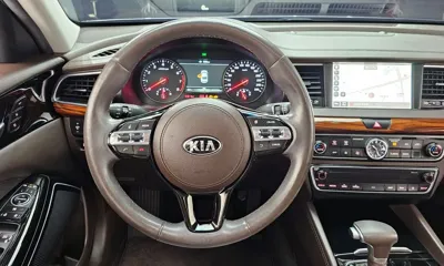 Kia K7 2017, 117152 км, за 7557.01 USD - фото 13